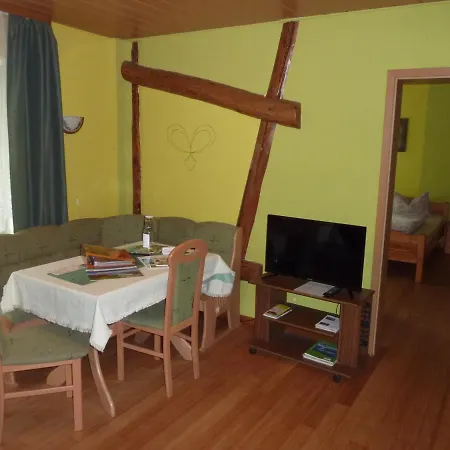 Zweiraumferienwohnung * Langenwolschendorf